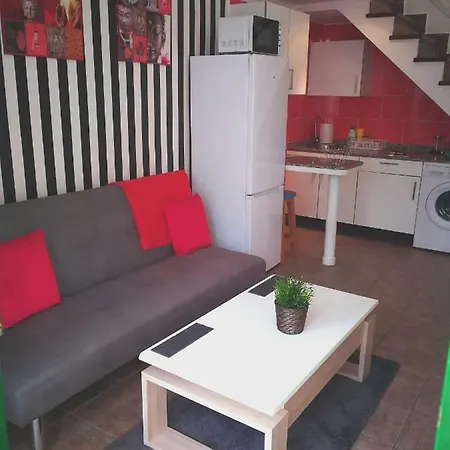 Holiday home Modern And Bright Duplex In Secure Complex *